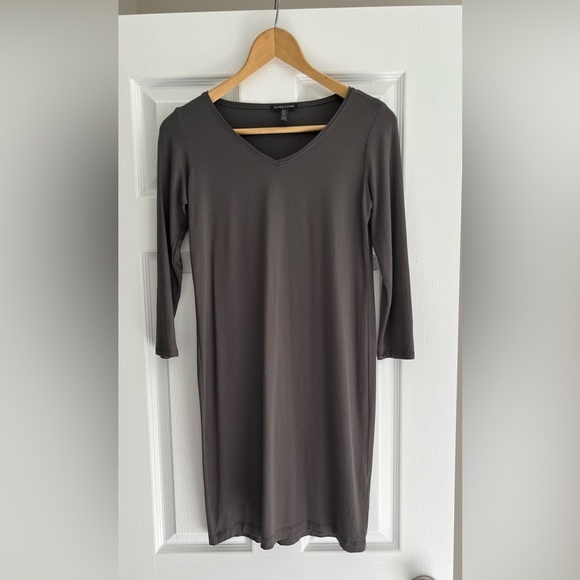 Eileen Fisher Petite 3/4 sleeve Heather Grey V-Neck Jersey Shift Dress, Size PP - Picture 1 of 7
